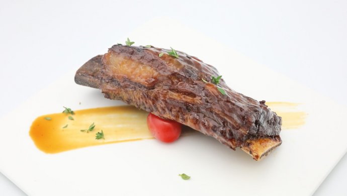 低温慢煮照烧牛肋排