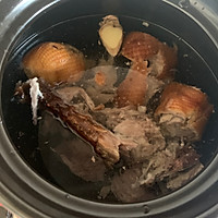 鸭架豆腐白菜汤的做法图解6