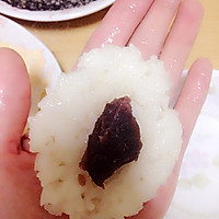 日式年糕米团(黒芝麻味，豆粉味)的做法图解2