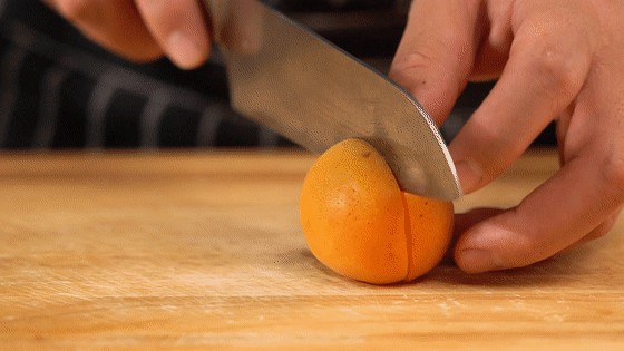 自制无添加的美味果酱——杏子果酱的做法图解3