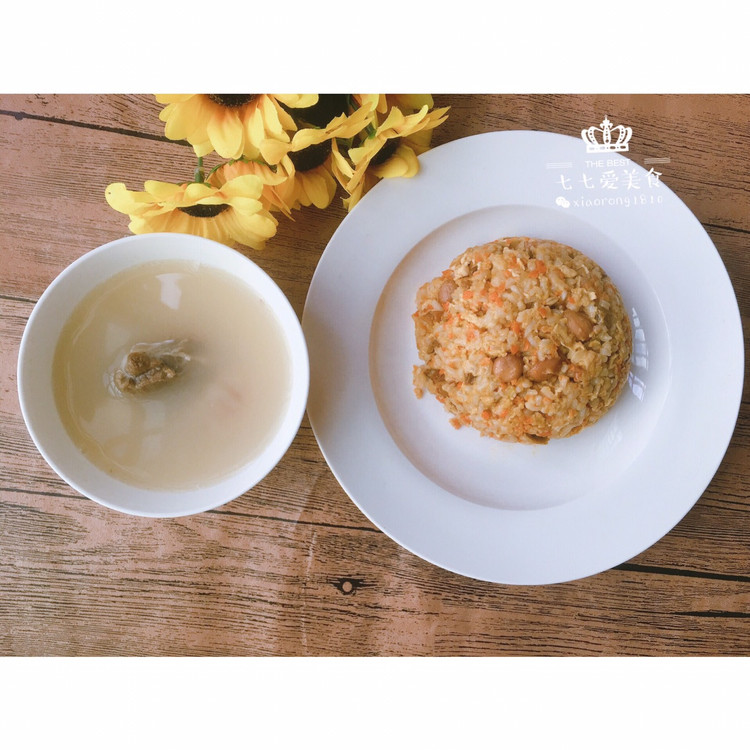胡萝卜姬松茸鸡蛋炒饭的做法