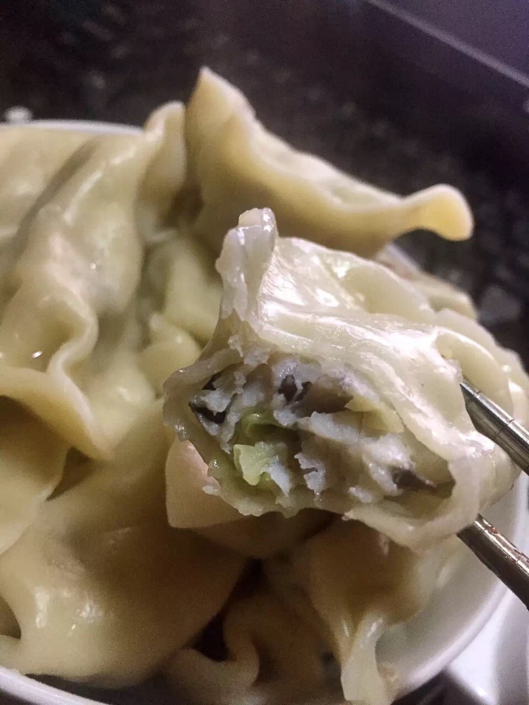 高丽菜鲅鱼饺子