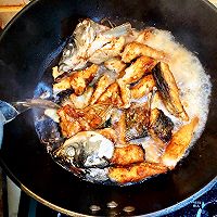 鲢鱼炖豆腐的做法图解6
