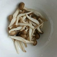 冬瓜丸子菇汤无油版的做法图解2