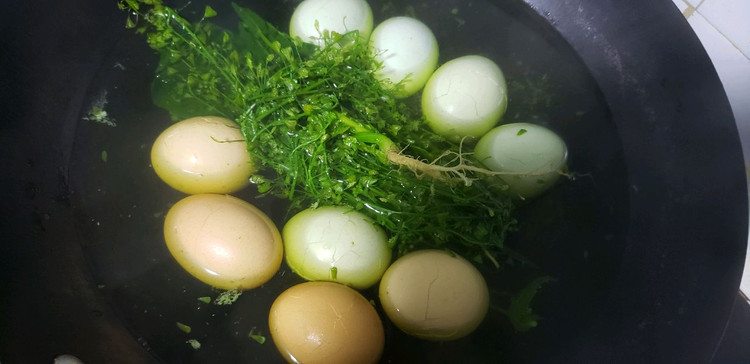 三月三的荠菜煮鸡蛋的做法