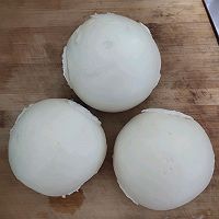 少油的煎鸡蛋馒头片的做法图解1