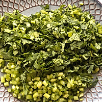 #换着花样吃早餐#茼蒿豆腐虾仁的做法图解4
