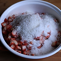【草莓果酱】——怎样解放双手轻松做果酱的做法图解4