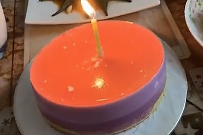 火龙果慕斯蛋糕