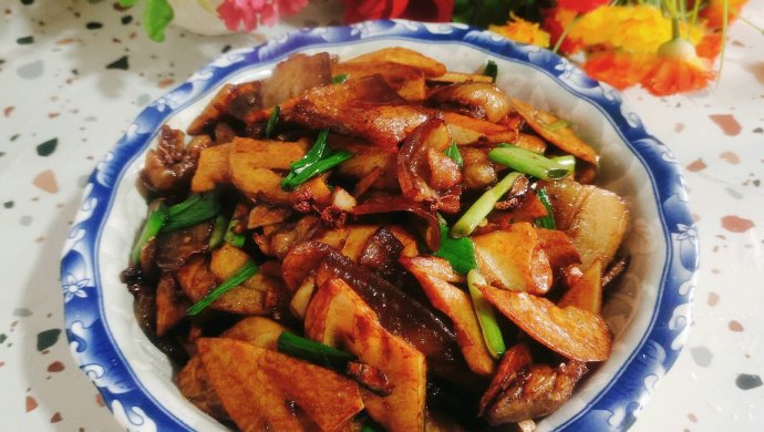 莲藕炒肉