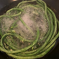 食材好找又快手的夏季肉沫豆角打卤面的做法图解1