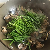 韭菜炒花蚬的做法图解7