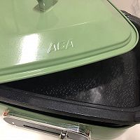 冬菇鸡肉水饺的做法图解2