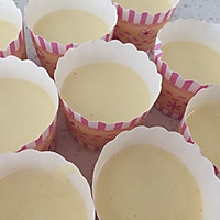 缤纷纸杯蛋糕～四个口味～的做法图解5
