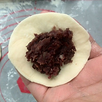 小猪猪豆沙包的做法图解3