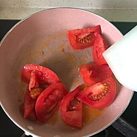 番茄土豆肥牛的做法图解2