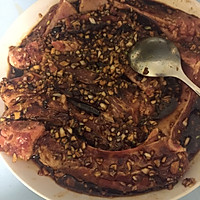 蒜香猪排土豆的做法图解1