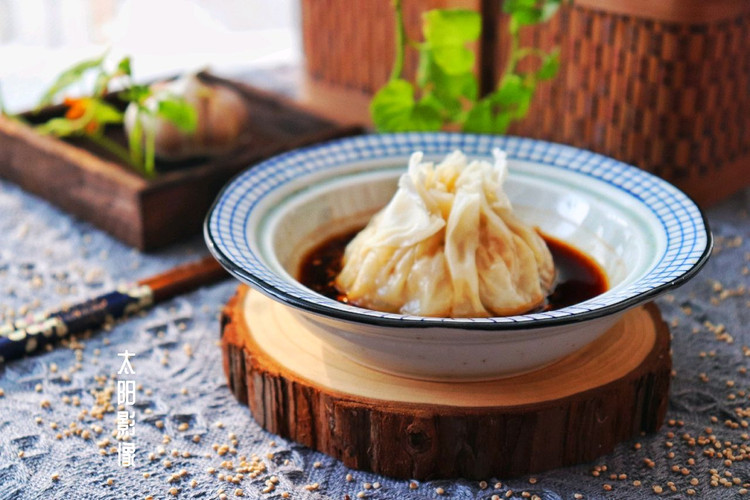 鸡肉藜麦小茭白烧麦的做法