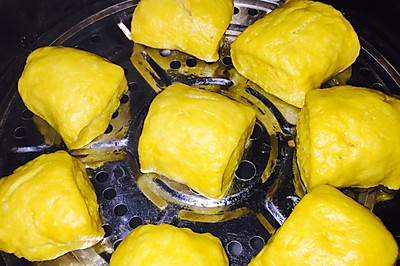 胡萝卜牛奶馒头