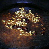 #餐桌上的春日限定#黄豆焖猪蹄－满满的胶原蛋白的做法图解12