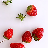 椰蓉紫薯草莓球#“宴”遇灵山 拈花品素#的做法图解3