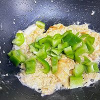 #最是家乡味 冬至大如年#辣椒炒鸡蛋的做法图解4