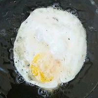 #浪漫七夕 共度“食”光#火腿肠爱心鸡蛋面的做法图解8