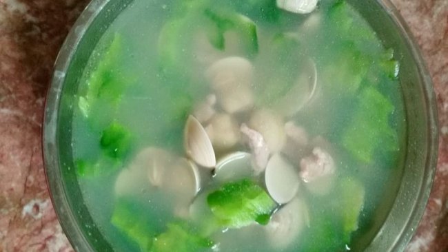 白贝凉瓜瘦肉汤的做法