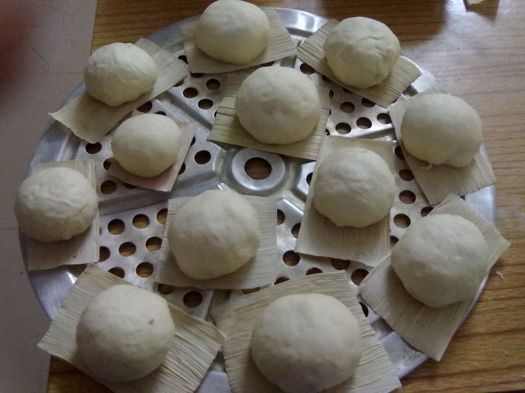 红豆沙餐包怎么做_红豆沙餐包的做法_小菁同学_豆果美食