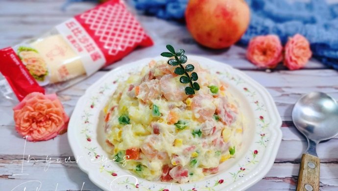 低脂虾仁鲜蔬土豆沙拉