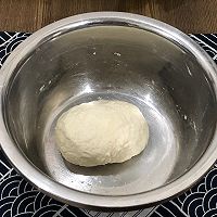 自制虾仁火腿披萨的做法图解5