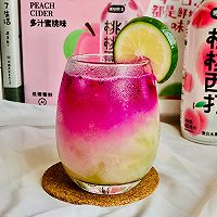 #玩心出道丨夏日DIY玩心潮饮挑战赛#青提养乐多气泡水的做法图解10
