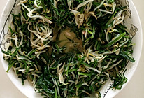 韭菜炒绿豆芽的做法