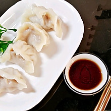 俪姐早餐之猪肉莲藕饺子➕小米红枣蛋白质奶昔