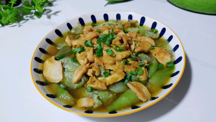 豉香鸡肉蒸丝瓜