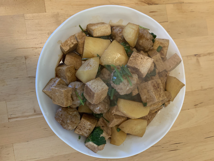 肉丸炖土豆和老豆腐（炸豆腐版）的做法
