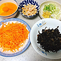 给上网课的孩子补补眼，疏肝护眼鸡蛋胡萝卜馅包子的做法图解3