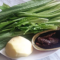冬季下饭菜，豆豉鱼炒土豆油麦菜的做法图解1