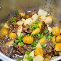 #万物皆可搭# 牛肉烧栗子山药的做法图解6