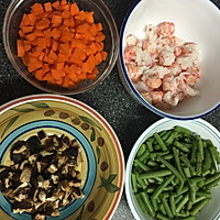 鲜虾炒饭的做法图解1