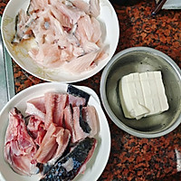 生鱼豆腐汤的做法图解1