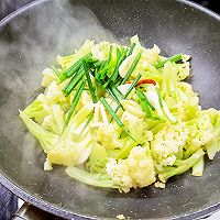 #东古滋味 幸福百味#干锅有机菜花的做法图解5