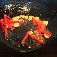 金沙烩双菇的做法图解2