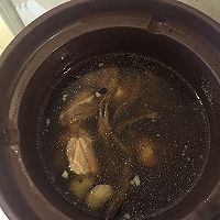 茶树菇排骨汤的做法图解1