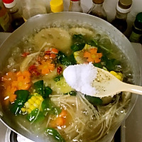 猴头菇鲜味玉米排骨汤的做法图解21