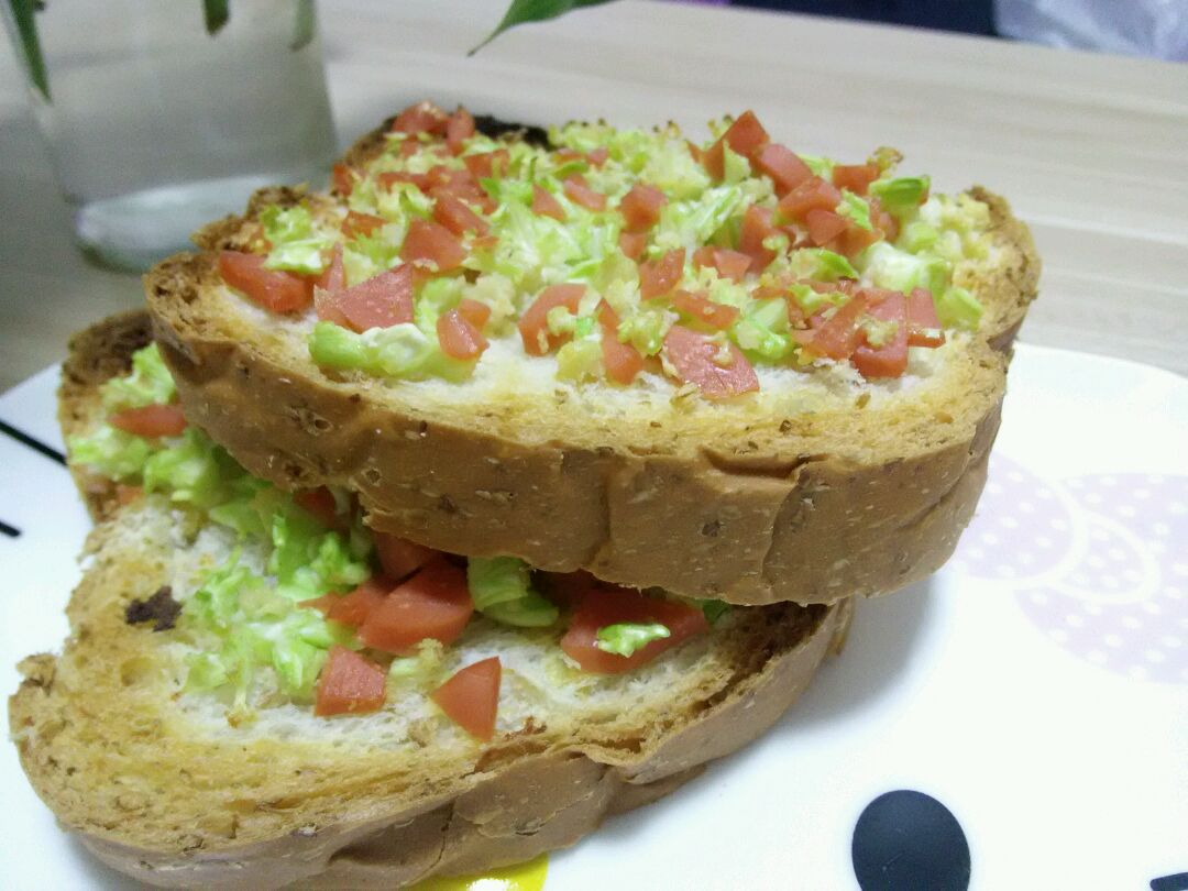 Chinese style toast with cauliflower