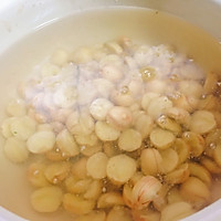 莲子红枣银耳糖水的做法图解8