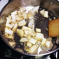 土豆胡萝卜奶油浓汤——新春增添魔力红，浓汤味美情更浓的做法图解4