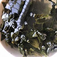 牛排炖海带的做法图解2