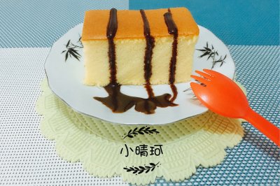 棉花蛋糕，柔软细腻，入口即化，想怎么搭就怎么搭！